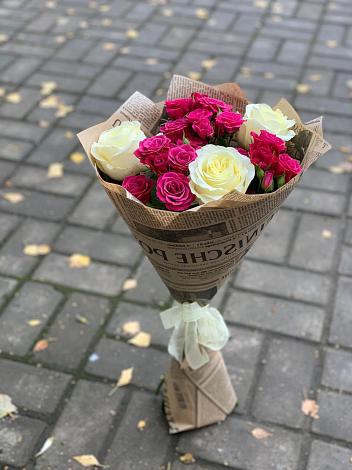 Букет цветов из: Розы в Крупце
